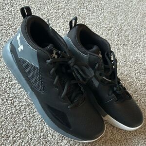 Under Armour GS Lockdown Basketball Shoe
